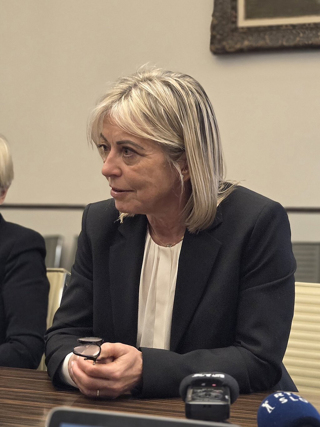 Vodja oddelka za klinično prehrano in odpoved prebavil izr. prof. dr. Nada Rotovnik Kozjek