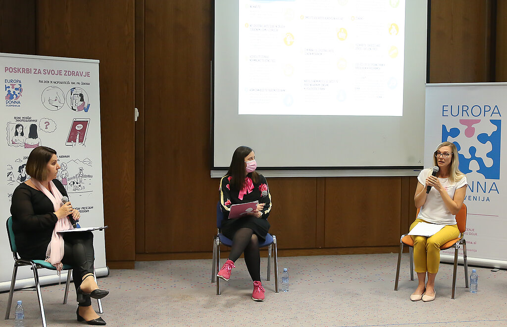 Novinarska konferenca ob začetku rožnatega oktobra